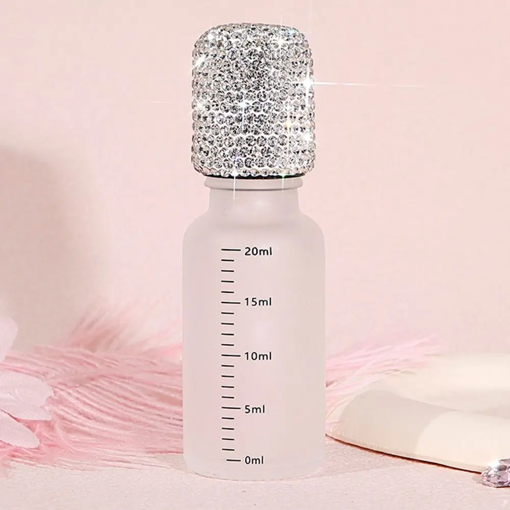 Bling Rhinestone Essential Oil Bottle Roller Ball Refillable Perfume Bottle with Scale Luxury Essence Storage Bottle Makeup