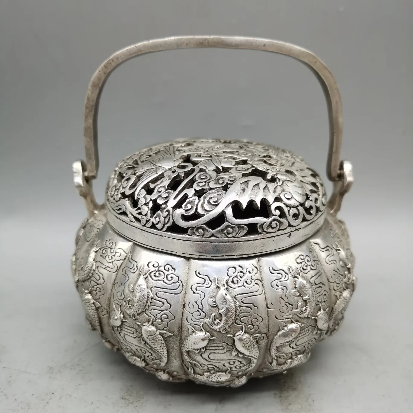 Chinese copper silver-plate Hand carved hollow out fish Incense burner furnace Crafts