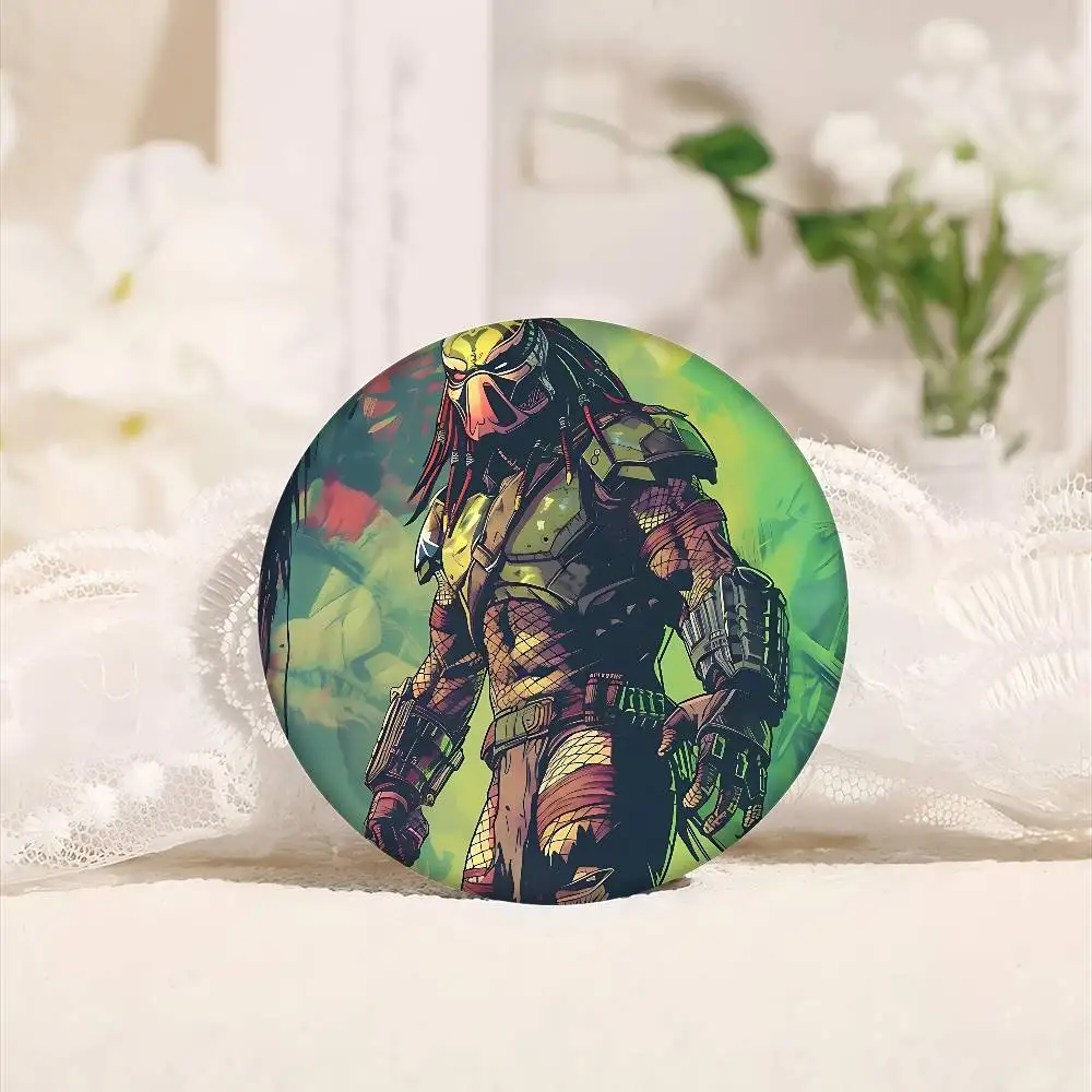 P-Predator Badlands لينة زر دبوس شارة معدنية مستديرة التلبيب دبوس أجزاء هدية أصدقاء طفل المجوهرات