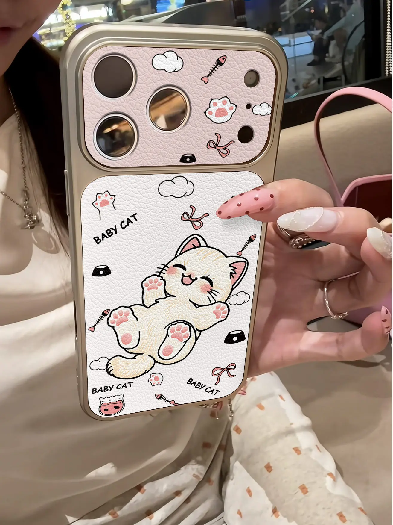 Cartoon-Farbige Kätzchen-Imitat 17 Handyhülle für iPhone 13 14 15 16 17 Pro Max 17Pro, Galvanisierter Stoßfänger, Stoßfeste Leder-INS-Hülle – Detail 3