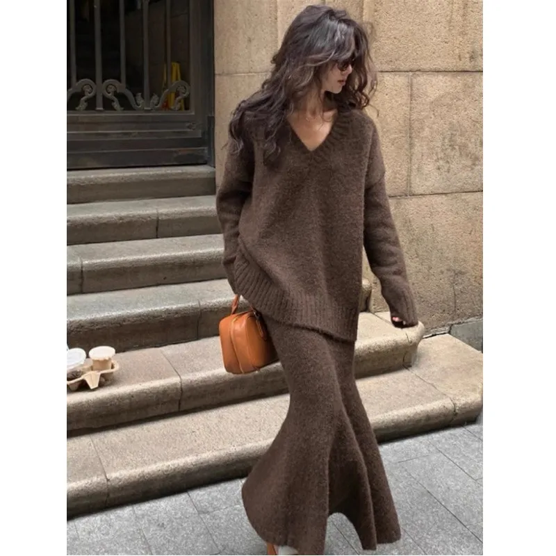 Knit Sweater and Skirt Sets Women Streetwear Autumn/Winter 2024 New Fashion Long Sleeve Pullover Suit for Female