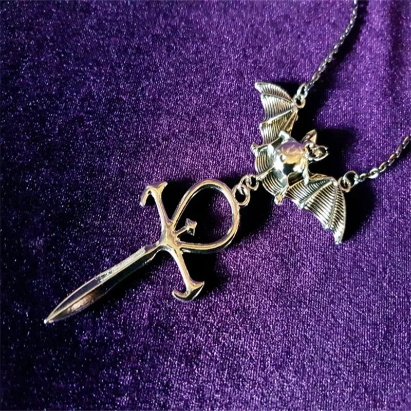 

Vampire Ankh Charm necklace pendant occult gothic jewellery vampire gothic bat Fashion Jewellery charm 2020 new gift jewelry
