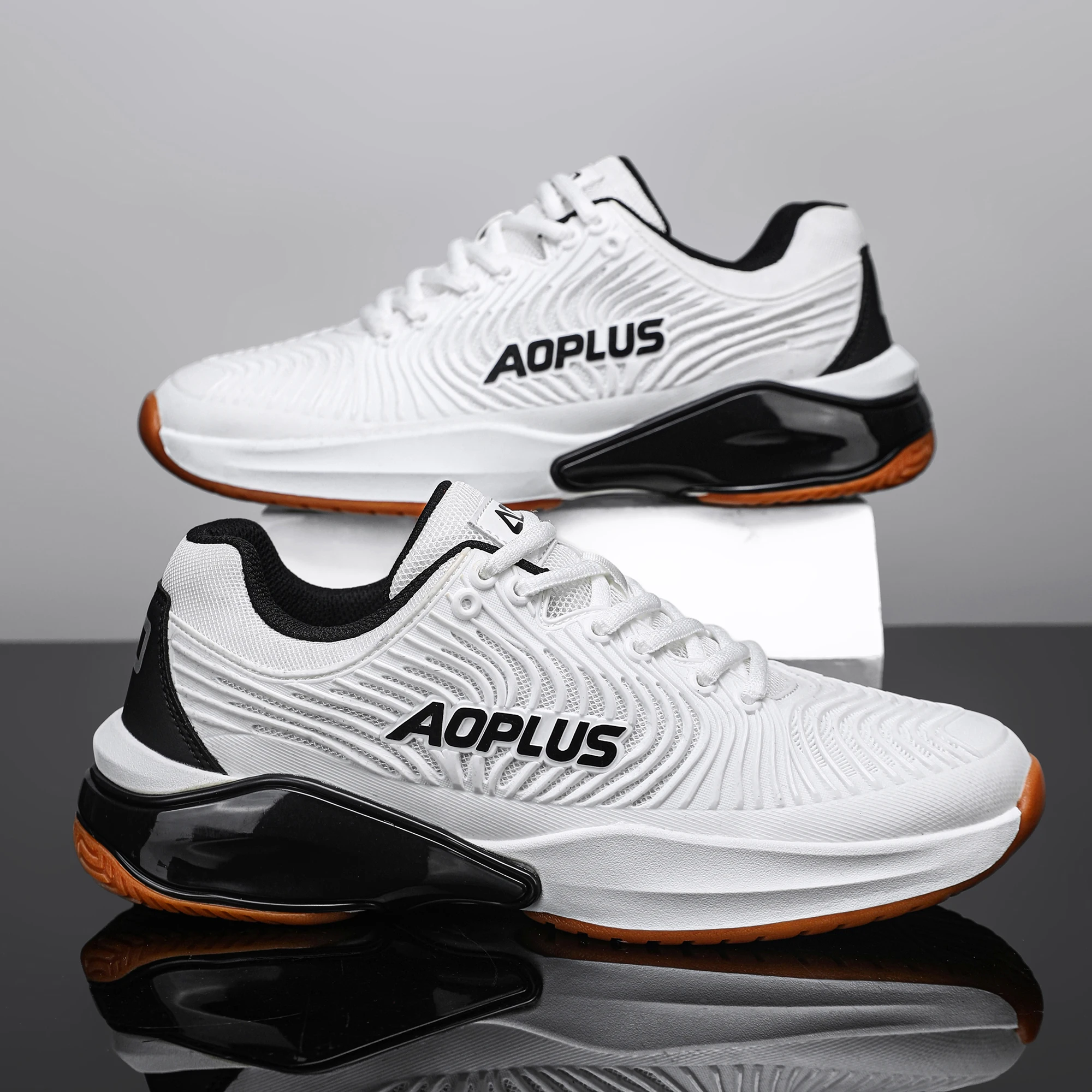 Men Professional Tennis Shoes Breathable Mesh Non-slip Rubber Sole Sneakers Court Training Zapatillas De Tenis Hombre Mujer