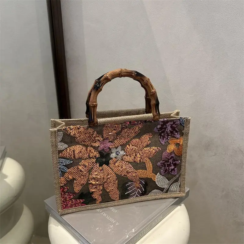 Cross-border European American Handbags New Package Simple Versatile Embroidered Handbags Texture Personalized Small Square Bags