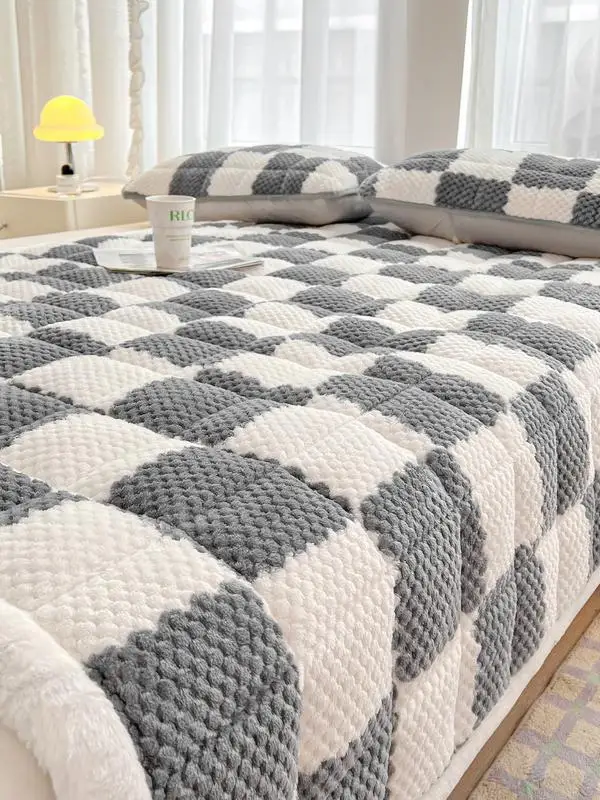 

Thiened Bean Fluff Mattr Молочный бархатный мягкий коврик для студентов Dormi Домашняя спальня Одеяло для одного человека Антибактериальная функция