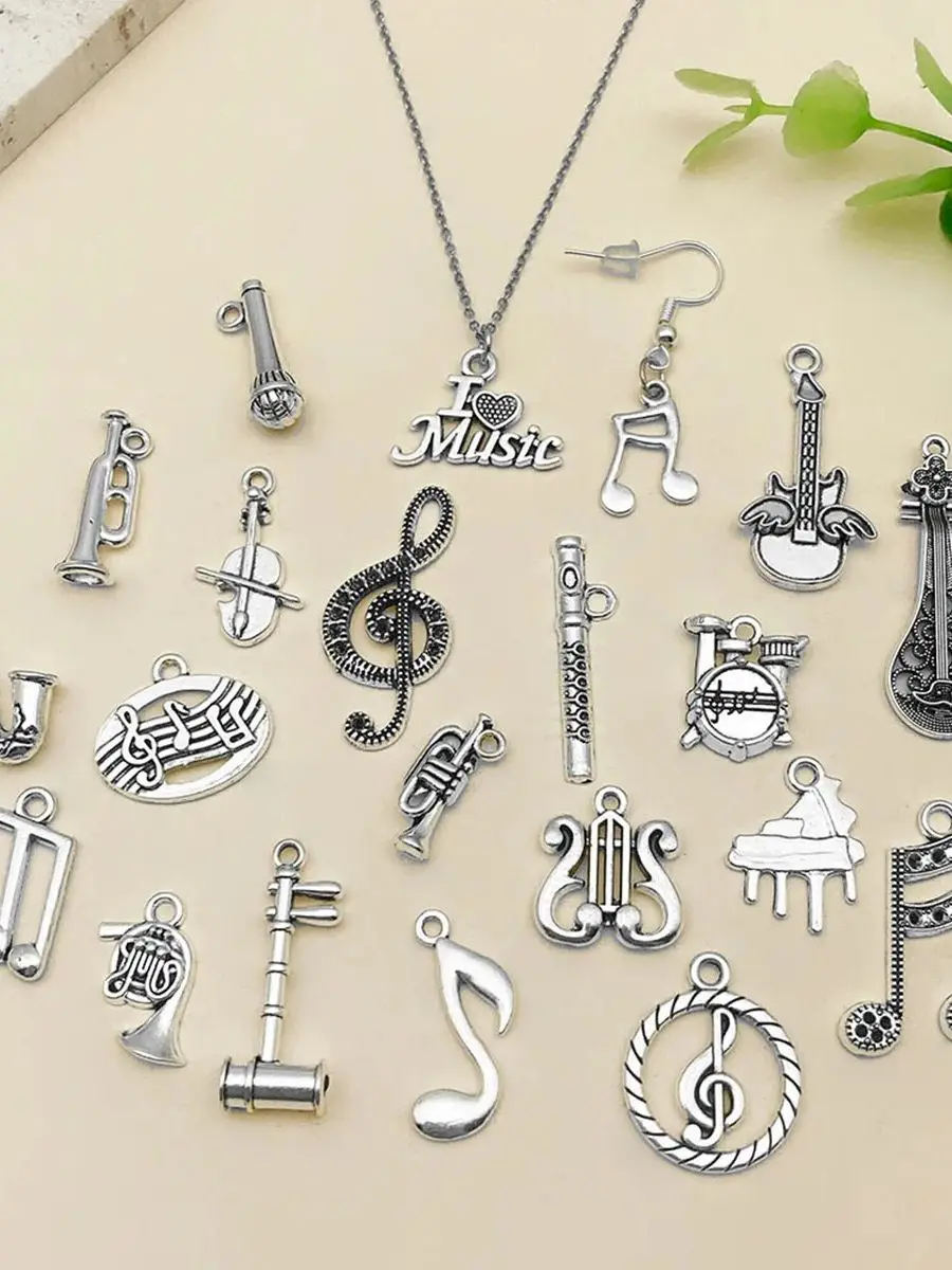 20/50 pièces Vintage aléatoire bricolage en vrac violon guitare Note de musique breloques mixte Hip Hop Instruments de musique Microphone pendentif accessoire