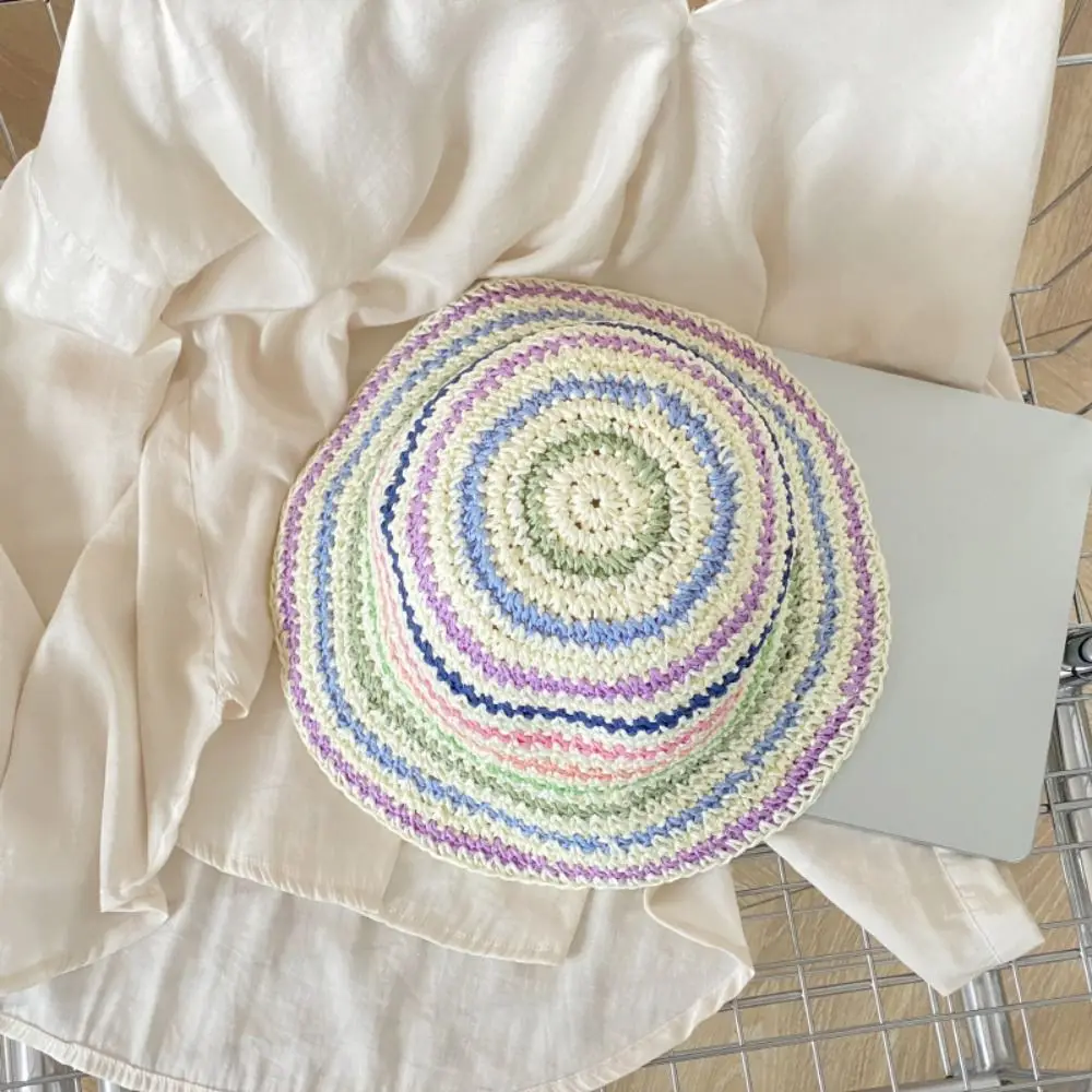 الكورية الصيف قبعة من القش الشاطئ اليدوية المرأة قوس قزح قبعة الشمس مخطط واسعة الحواف قبعة بحافة السفر