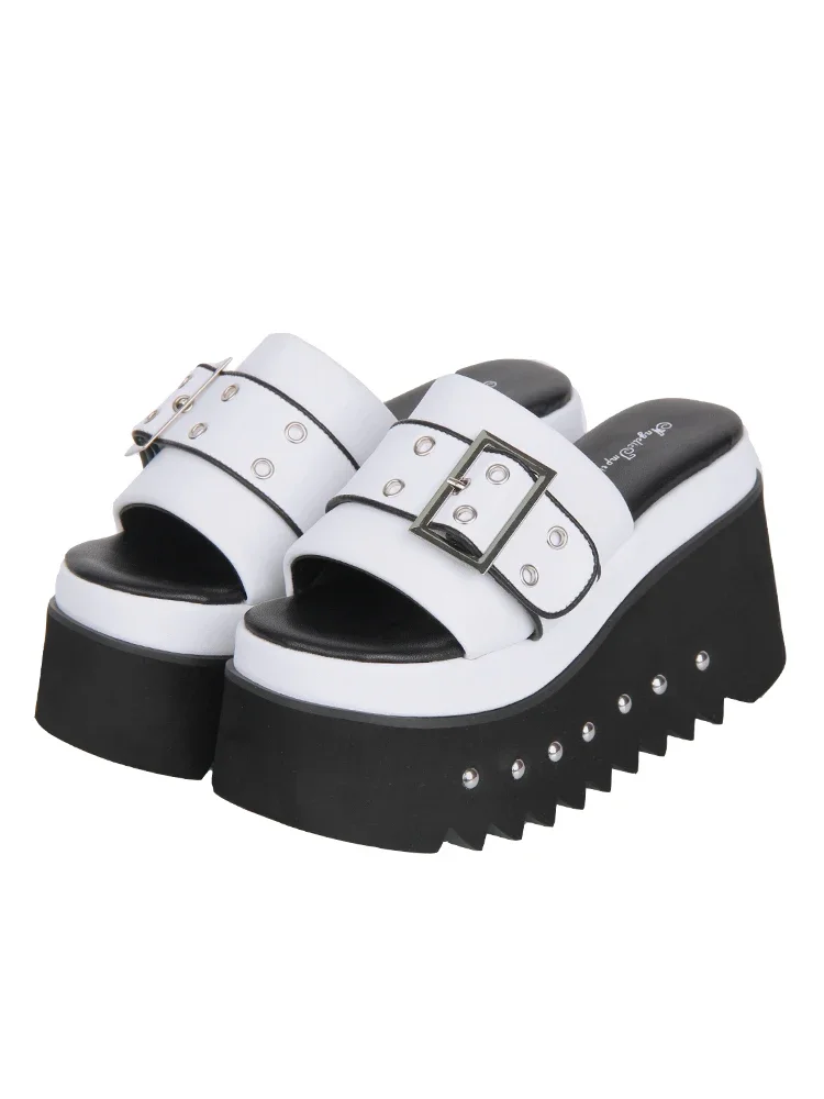 2025 New Product Lolita Heavy Industry Rivet Decoration High Heels Sponge Cake Shoes Japanese Casual Girls' Slippers