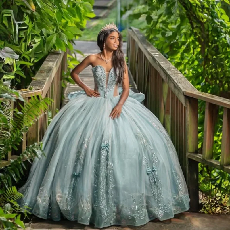 

Мятно-зеленые платья Quinceanera с блестящими кристаллами и наклейкой с открытыми плечами, длинным хвостом, большой бант, платье 15, Quinceanera на заказ