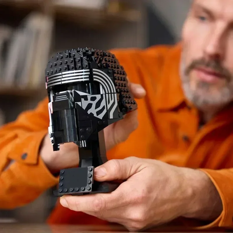 2025 novo 529 pçs estrela batalha kylo ren capacete modelo blocos de construção tijolos diy montagem criativa brinquedos colecionáveis presentes para adultos