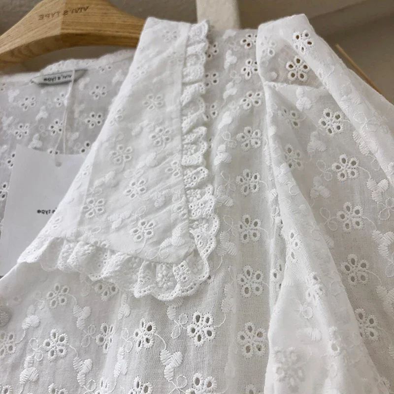 Mode Sommer Aushöhlen Spitze Kurze Puff Sleeve Frau Shirts Elegante Lose Tops Weiße Bluse