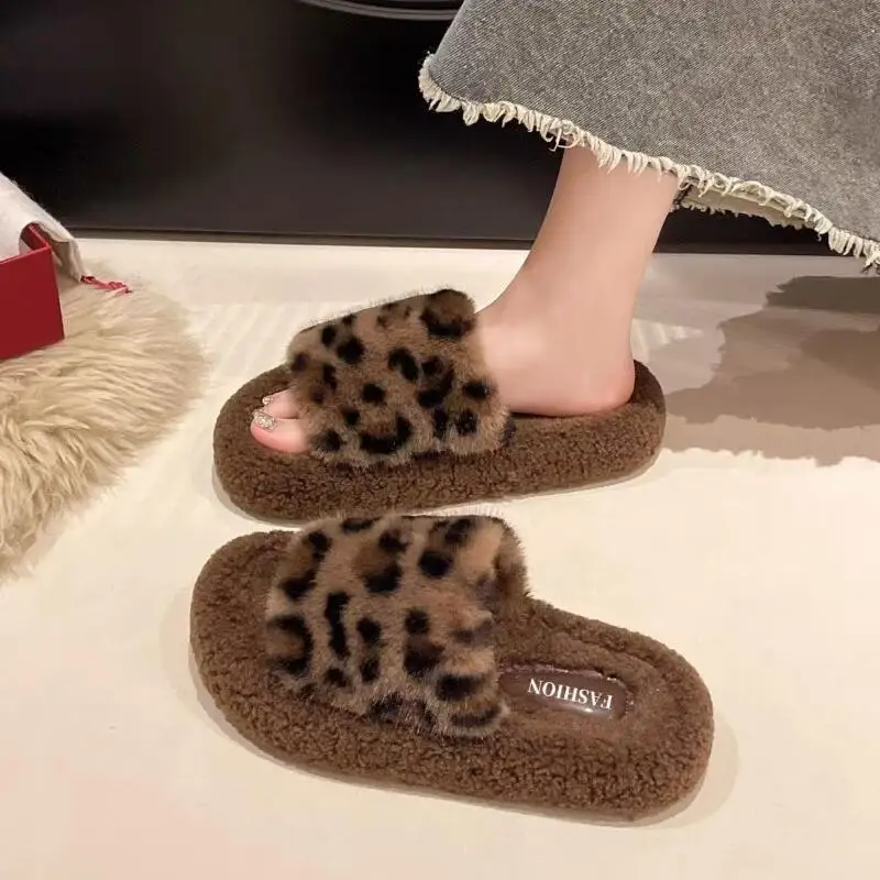 

Hot 2026 New Women Autumn Winter Baotou Leopard Print Thick Soled Fur Slippers for Casual Fashion Home Wear Plush Cottonslippers