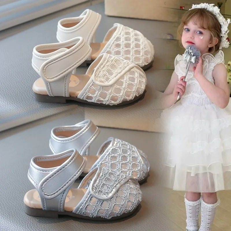 2026 Children's Perforated Mesh Slip-on Shoes New Beige Breathable Boys' Girls' Leather Shoes Soft Anti-slip Kids Baby Sandals
