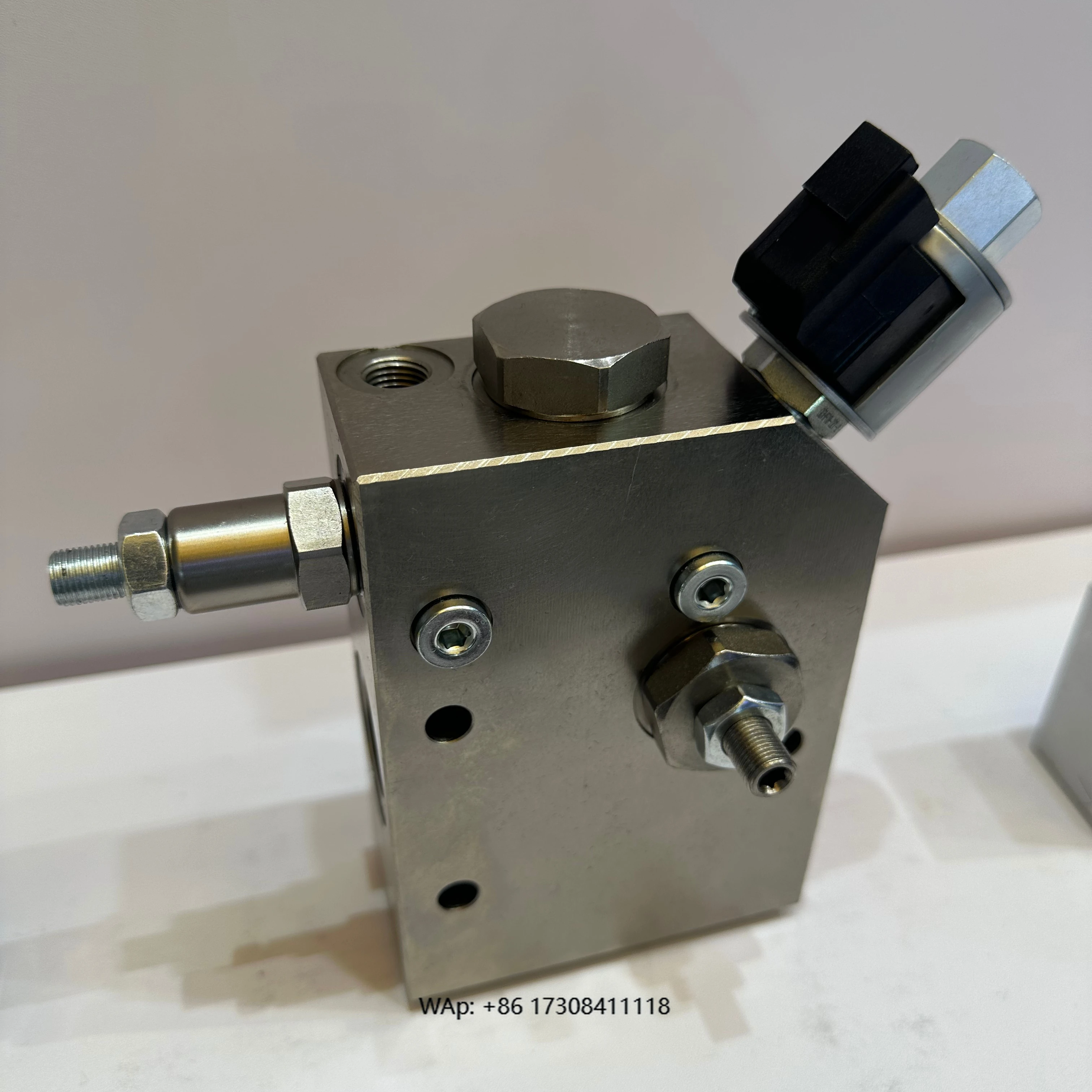 

Construction Machinery Solenoid Valve Digger Parts