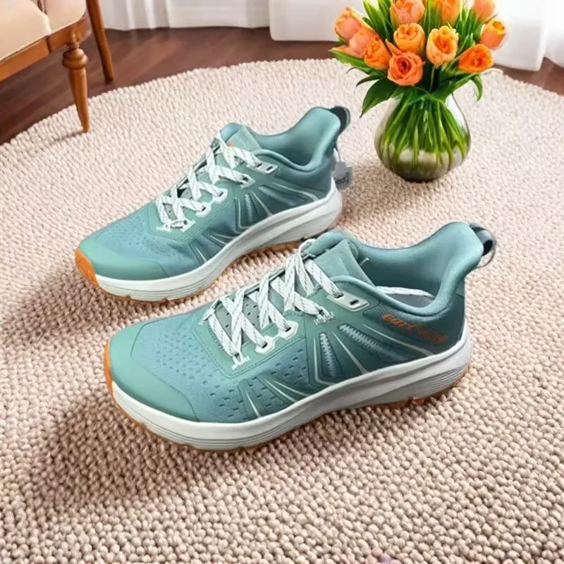 2026 New Autumn Couple Sports Running Shoes Breathable Mesh Outdoor Sports Shoe Anti Slip And Shock-absorbing Men's Sports Shoe