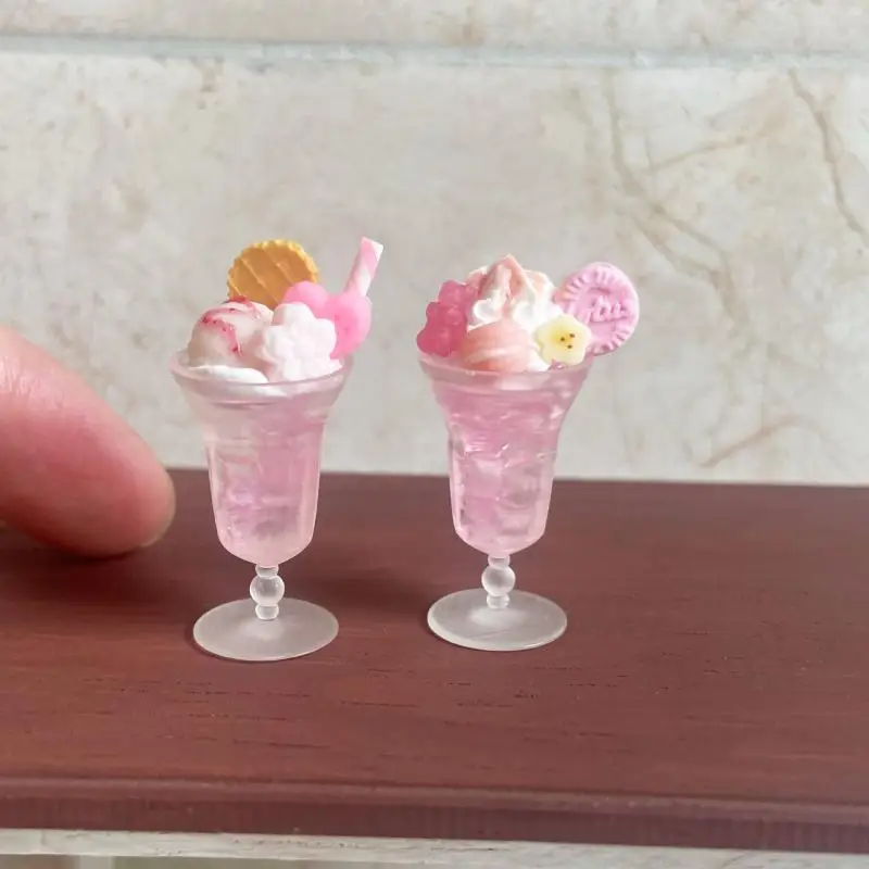 1 pz casa delle bambole in miniatura cibo rosa tazza di gelato modello di bevande giocattolo per accessori per bambole decorazione della casa delle bambole regalo per bambini