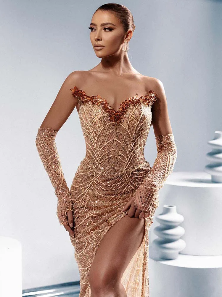 VC ชุดเดรสลูกปัดคริสตัลสีทองแขนกุดปิดไหล่สวยงามพร้อมถุงมือยาว