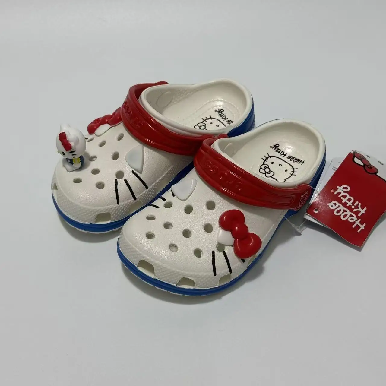 

real photo 2026 summer new Sanrio hello kitty caroon cute lovely red bow good plus children women girls white beach heel sandals
