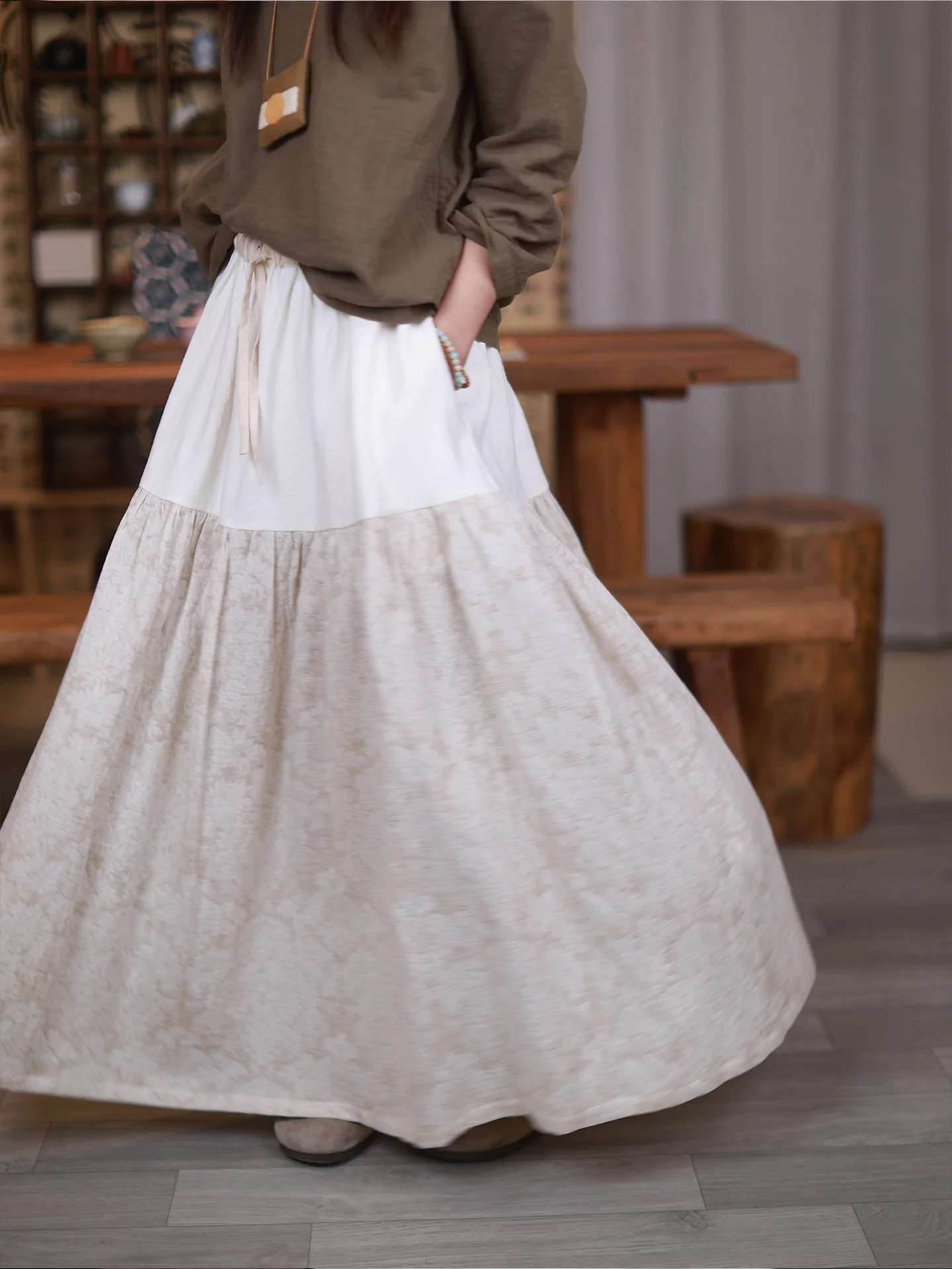 

Элегантная длинная юбка с оборками и узором «Цветы горького цветка», с ароматом весенней росы, простая и универсальная, L