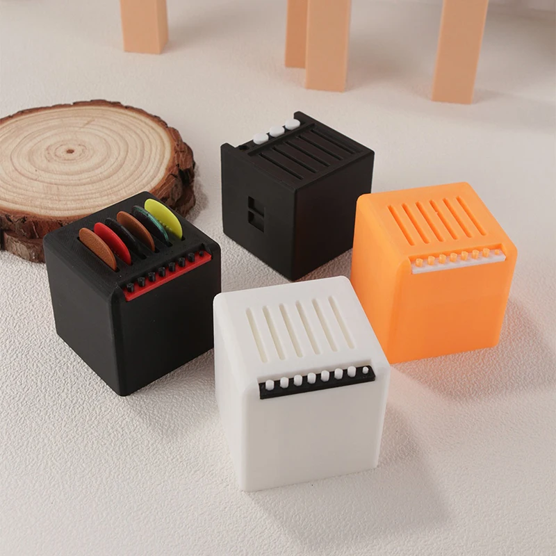 Contenitore per plettri per chitarra stampato in 3D in stile altoparlante per amplificatore con 5 plettri gratuiti, supporto per esposizione