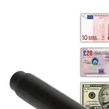 Counterfeit Currency Detector Pen Designed for US Dollar Bills to Confirm Authenticity Through Visual Ink Color Response