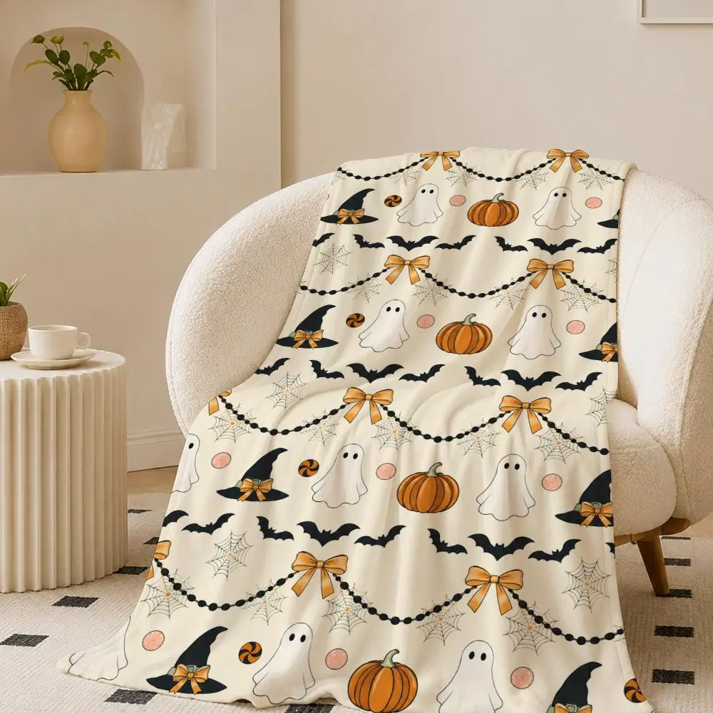 Cute Ghost Garland Halloween Throw Lightweight 240g Flannel Blanket Soft Skin-friendly for Summer Cooling