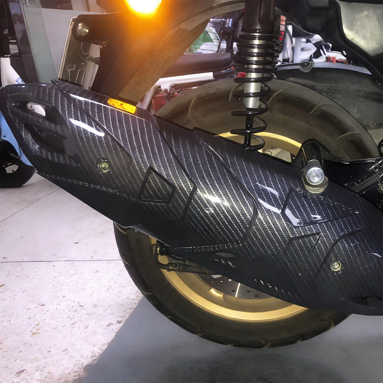 Suitable for Yamaha 2020-2025 NMAX155 Modified Exhaust Pipe Cover Carbon Fiber Pattern Water Transfer Print Motorcycle Shell