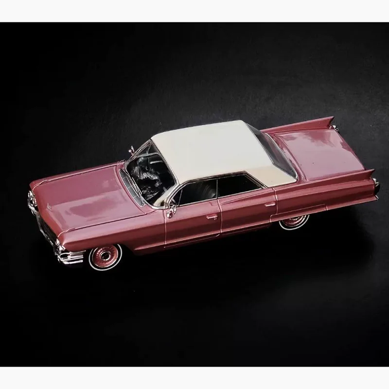 

MK 1:64 Scale DeVille Pompeian red/Berry Ice Pink alloy car model Adult gift Static finished decoration Souvenir Toy