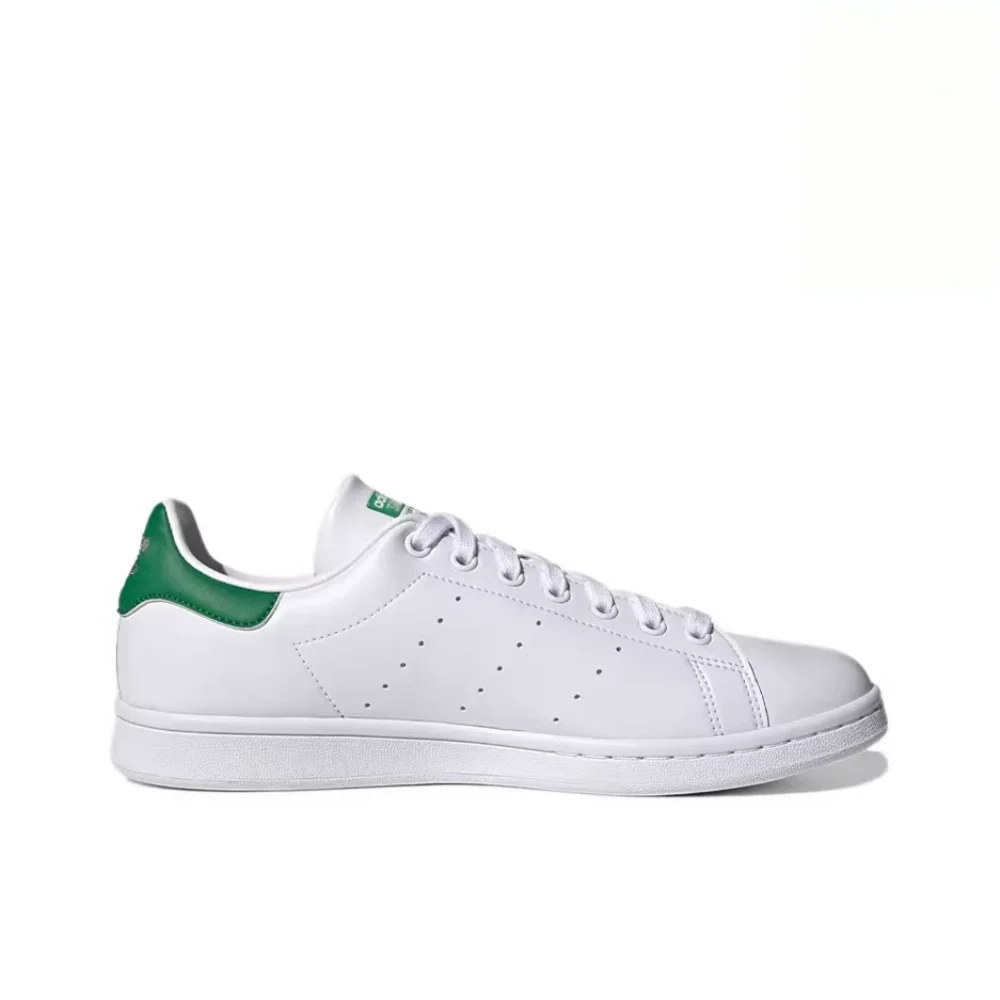 adidas Originals STAN SMITH Unisex Green Heel Cap Low-Top Tennis Shoes with Slip-Resistant, Durable Cushioning FX5502
