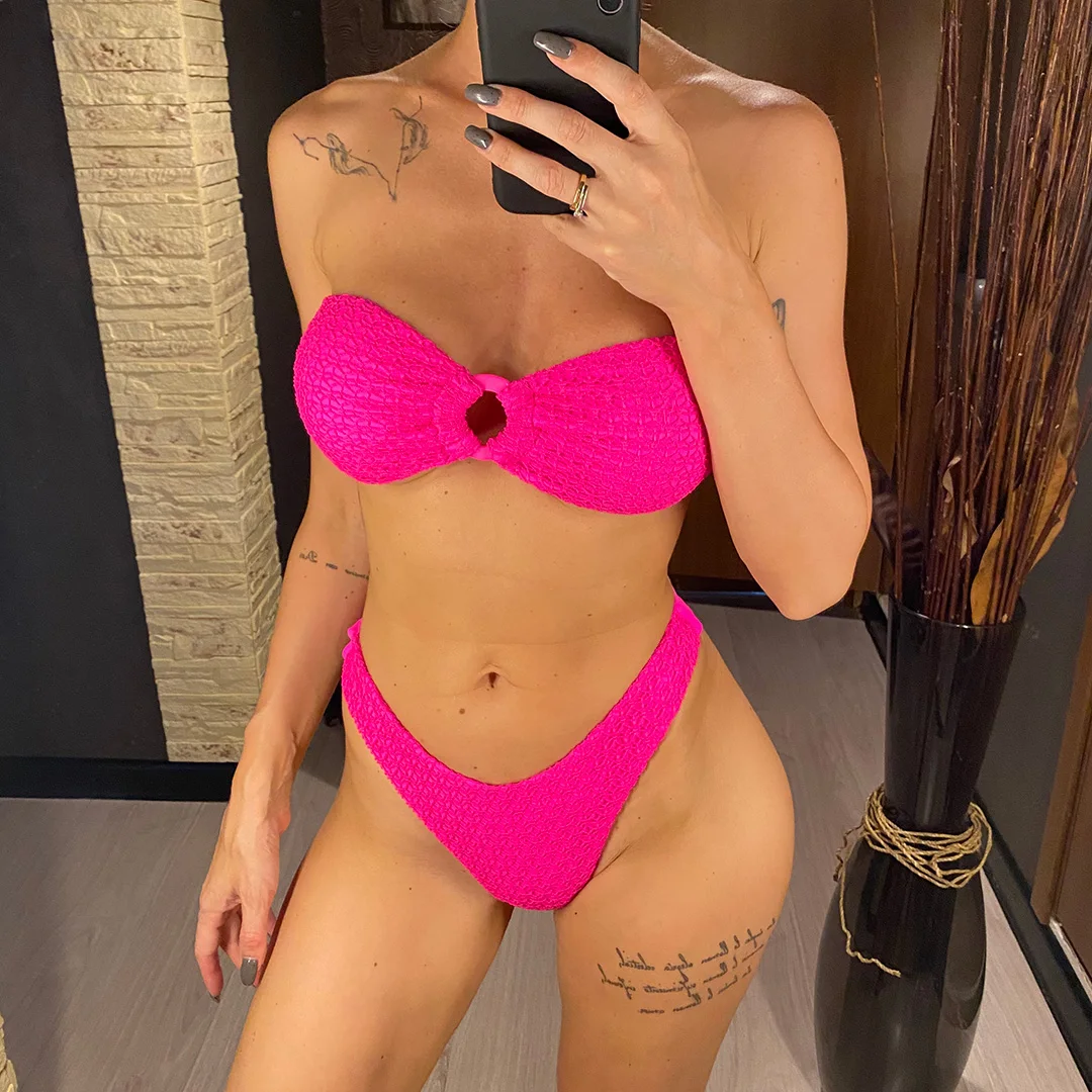 Gefalteter Bandeau-Bikini mit hohem Beinausschnitt, Damen-Badebekleidung, zweiteiliger Bikini-Set, trägerloser Badeanzug, Badeanzug, Schwimmanzug V3367 – Detail 23
