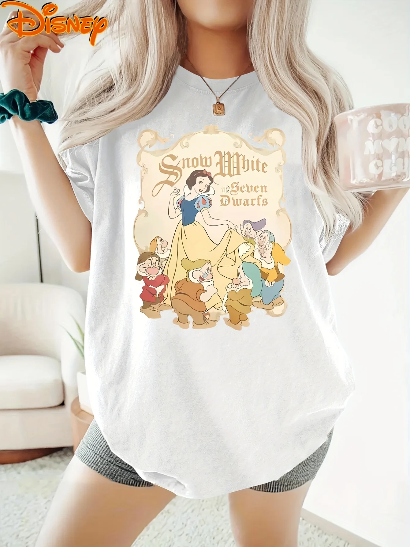 

Women'S Vintage Disney Snow White & Seven Dwarfs T-Shirt - Soft Stretchy Fabric Retro Disney Tee, Lightweight Everyday Shirt