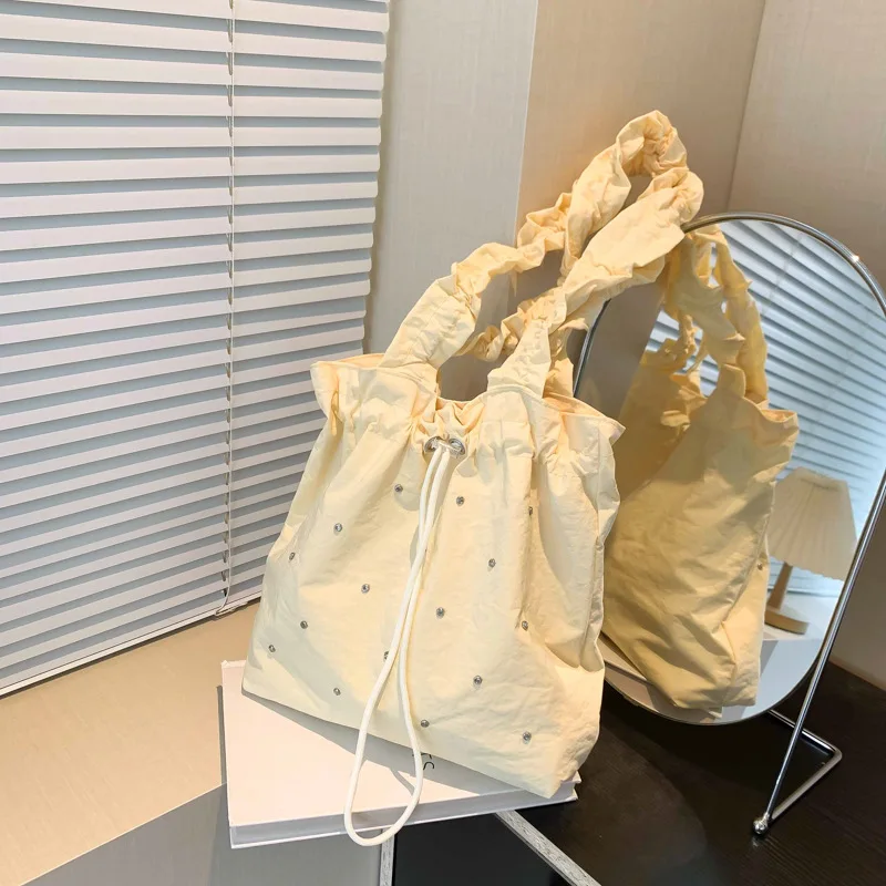 Bag Girl, New Korean Style Fashion Pleated Tote Bag, Small Fresh Artistic Leisure Versatile and Beautiful Large Capacity Bags