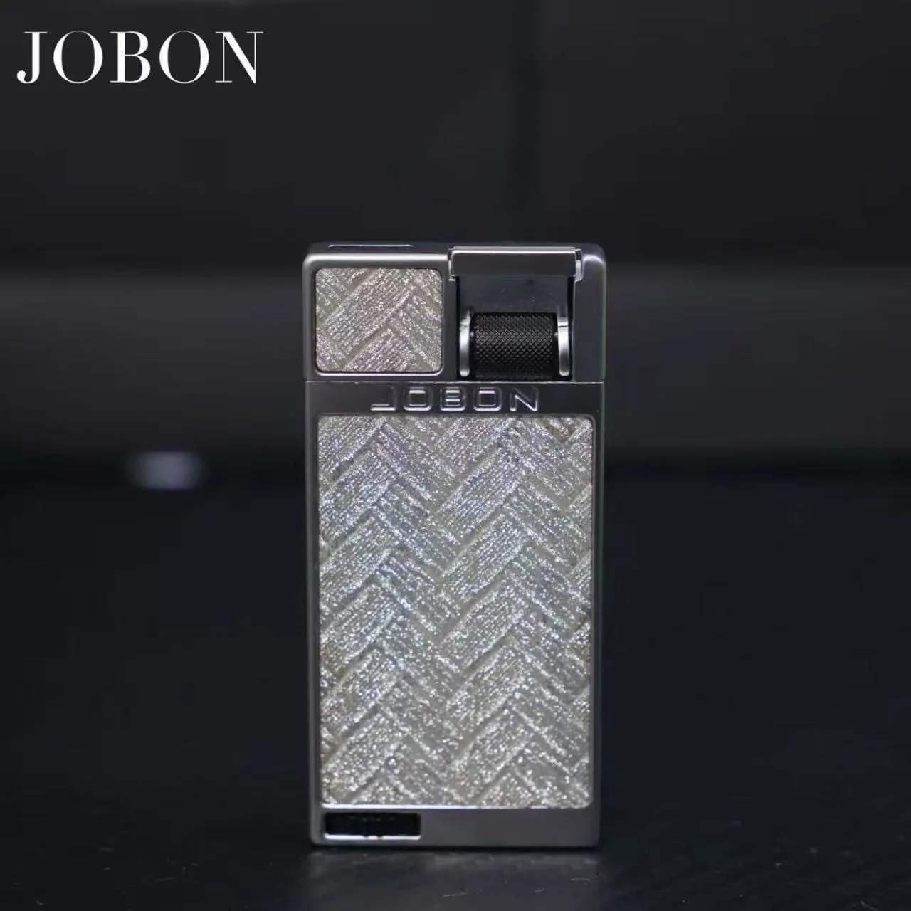 JOBON ultra-thin flat flame windproof lighter metal straight blue flame creative new style