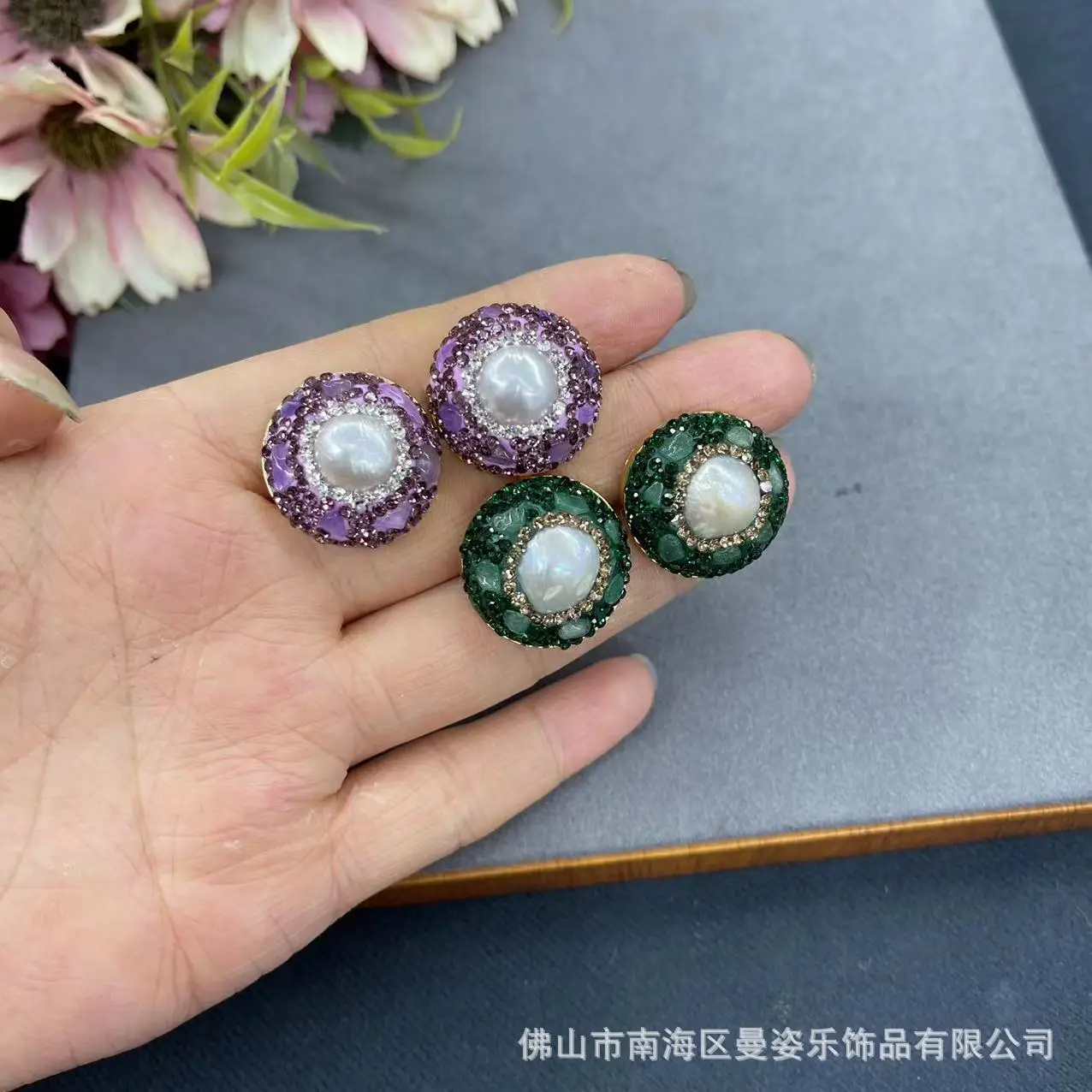 

Baroque pearl jewelry inlaid with natural stone rough stone exquisite stud earrings French vintage romantic jewelry wholesale