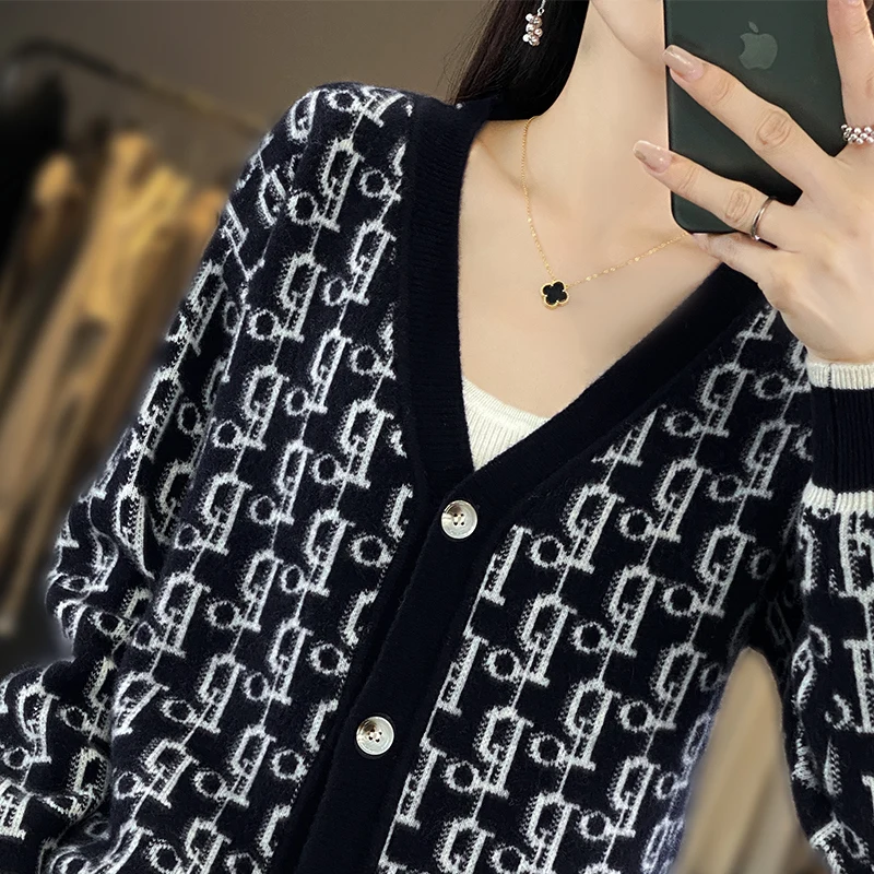 Autumn And Winter Women\'s V-neck Jacquard 100% Wool Cardigan Long Sleeve Loose Thick Knitted Sweater Lazy Style Letter Top