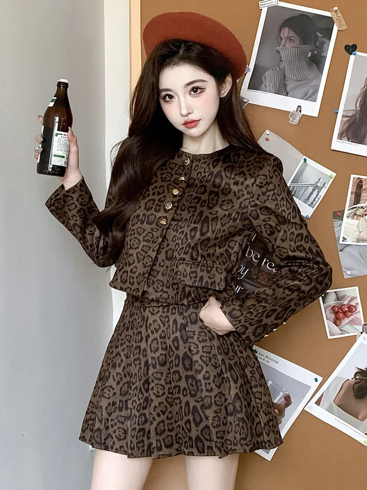 Fashionable Leopard Print Single Breasted Jacket + Pleated Skirt Set For Women\'s Autumn Winter New Style American Two-piece Se