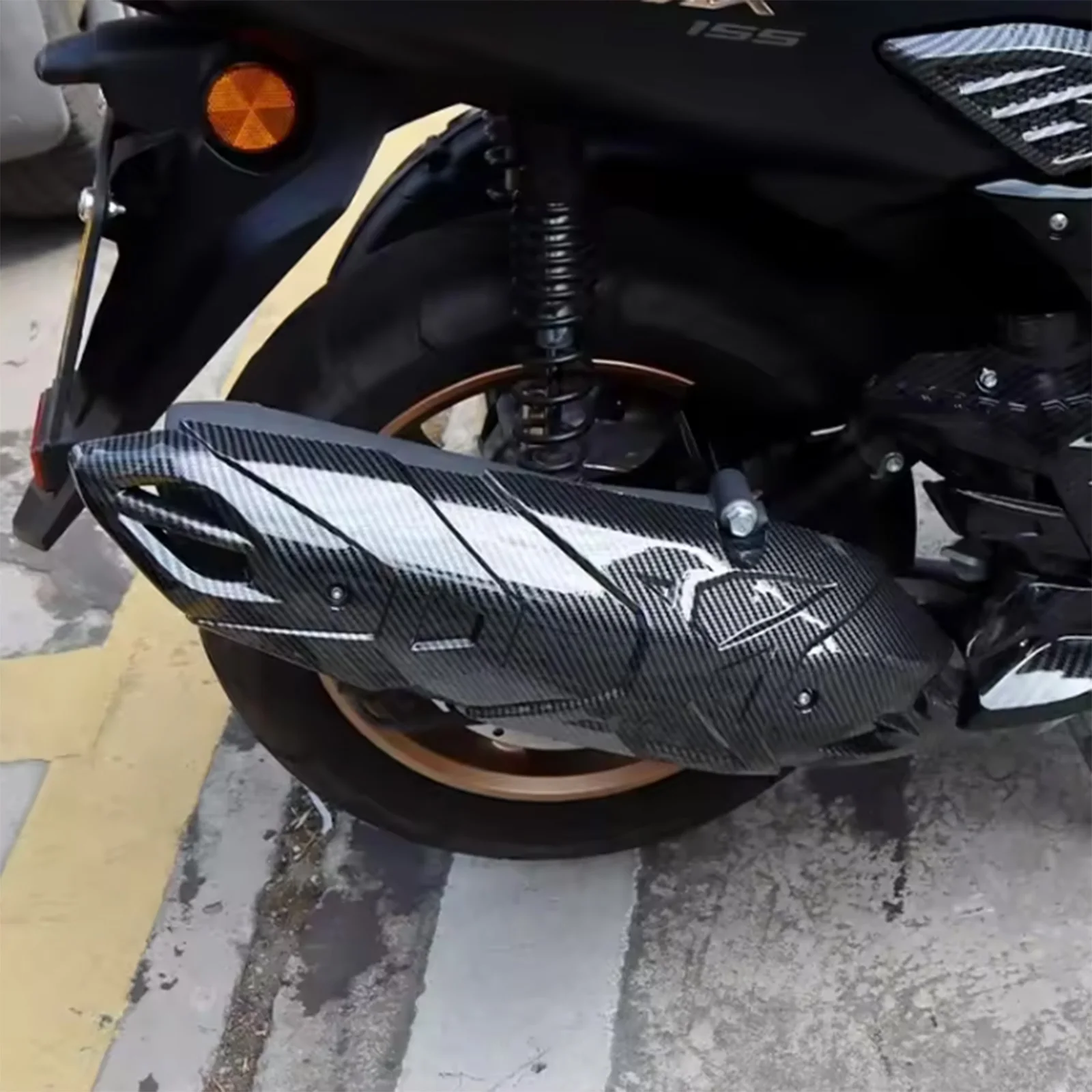 

Modified Exhaust Pipe Cover Shell Carbon Fiber Pattern For Yamaha NMAX155 2020-2025 Shell Muffler Protection Protector