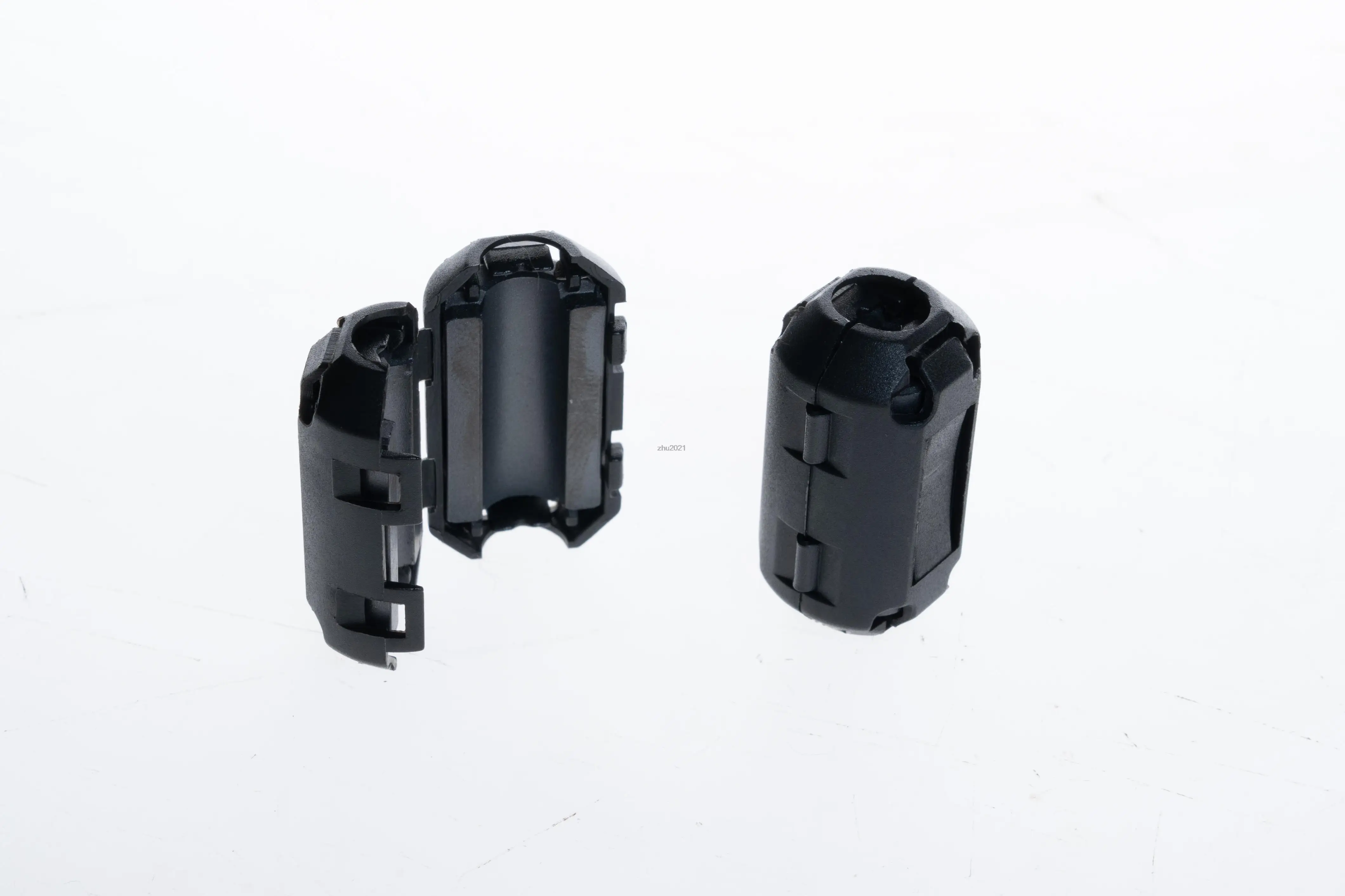 TDK 3,5 milímetros Inner 3,5 milímetros Ferrite Clip Grampo RUÍDO CANCELAR Núcleo de Ferrite RF Choke Ferrite RFI EMI Filtro Núcleo de Ferrite Preto 10PCS