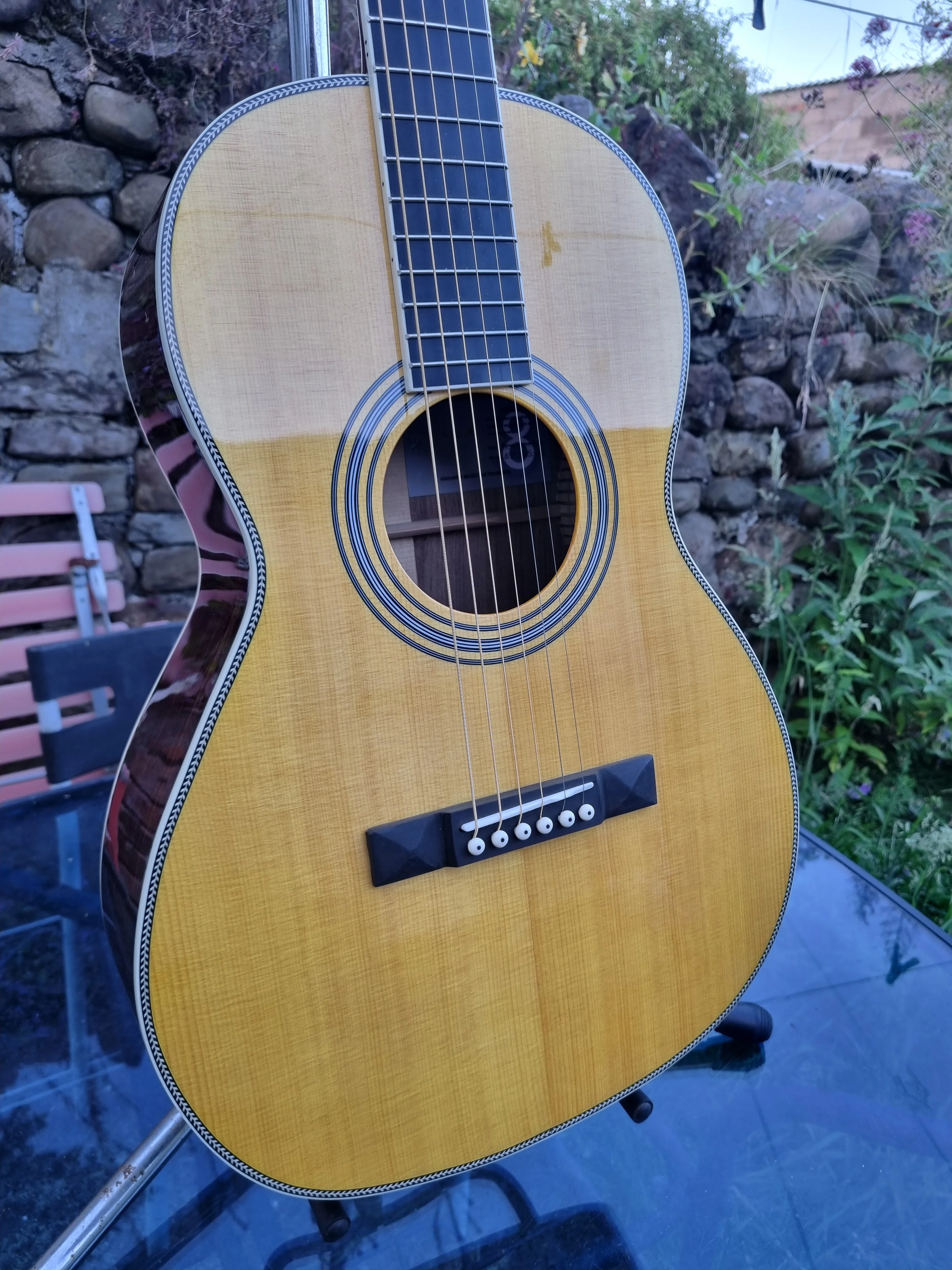 

professional O28 VS acoustic guitar with solid sikta spruce top vintage gloss finishing wide nut parlor guitar