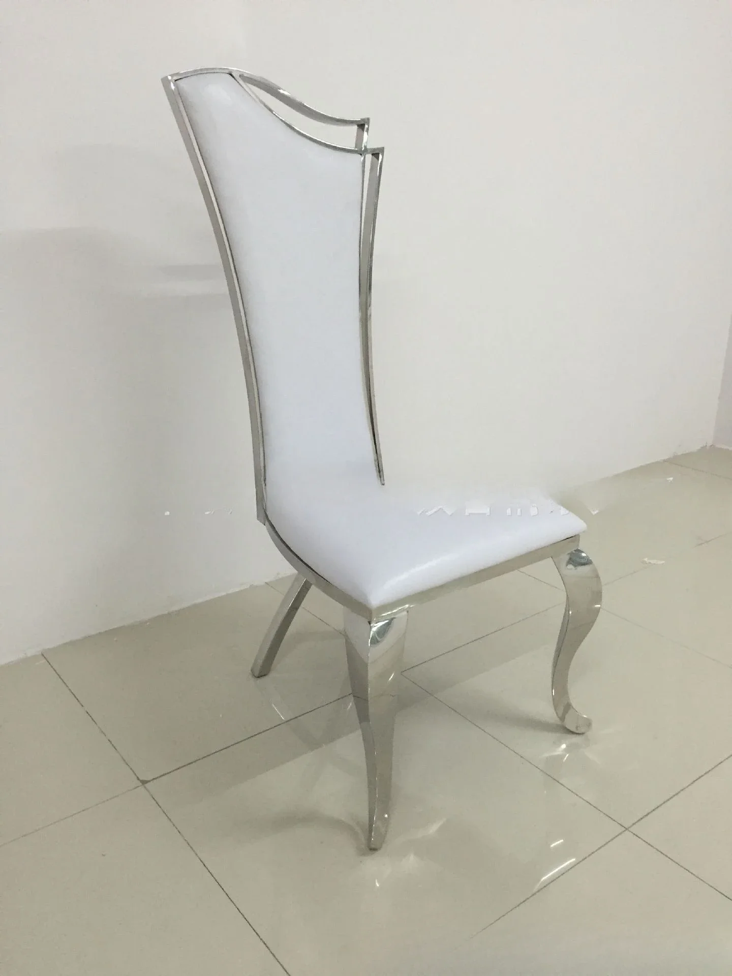 Eenvoudige RVS eetkamerstoel RVS PU leer Hotel RVS titanium verguld