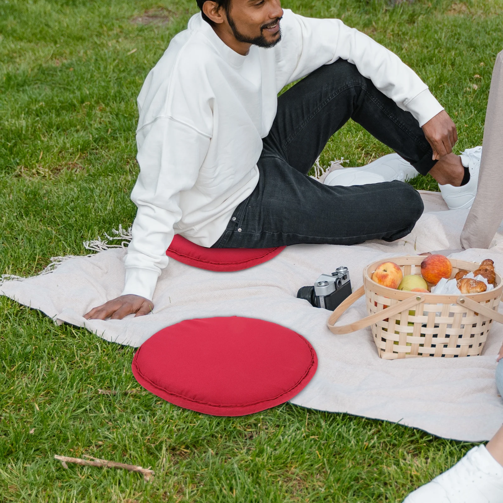 Cuscino per seduta da esterno da 2 pezzi Cuscino per sedile rotondo Picnic da campeggio Materiale portatile in poliestere PP Impermeabile anti sporco