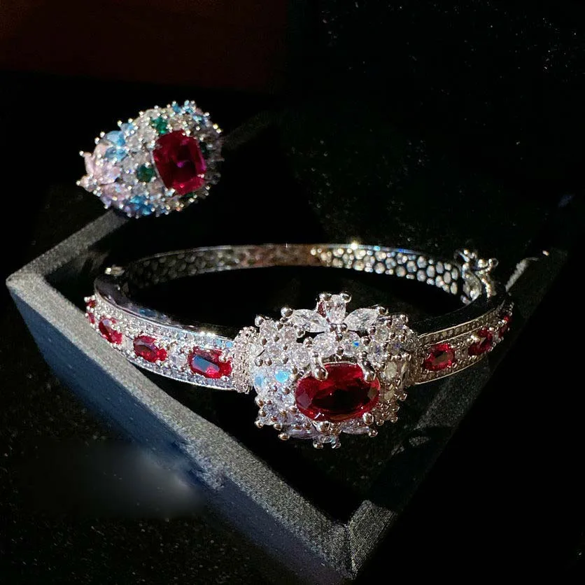 Women buckle flower bracelet vintage diamond-set gemstone colored treasure