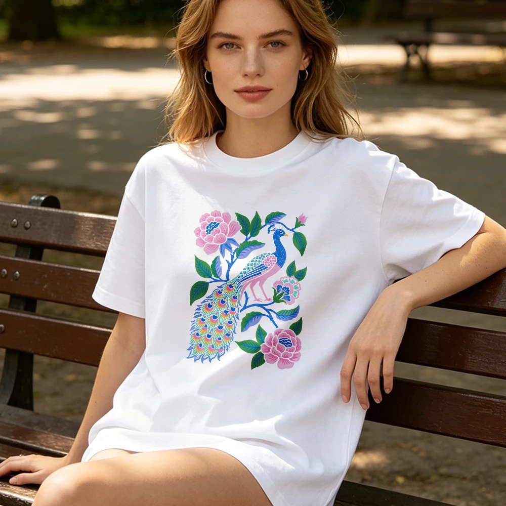 Peacock Peony Graphic Tee Colorful Floral Bird Nature Illustration Women Trendy Shirt Harajuku Aesthetic Cotton Short-sleeve Tee