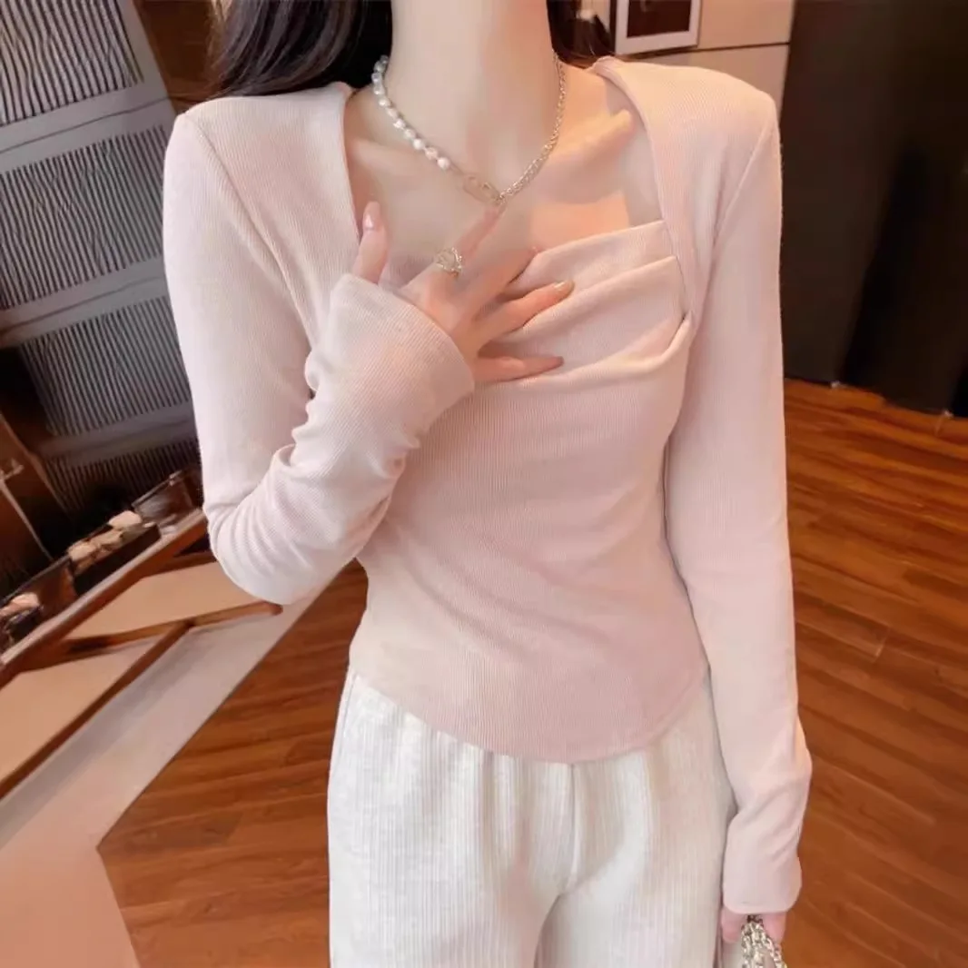 

Pure Desire Square Neck Pleated Collarbone Slim Fit Base Shirt Top For Women's Spring And Autumn Design, Long Sleeved T-Shirt