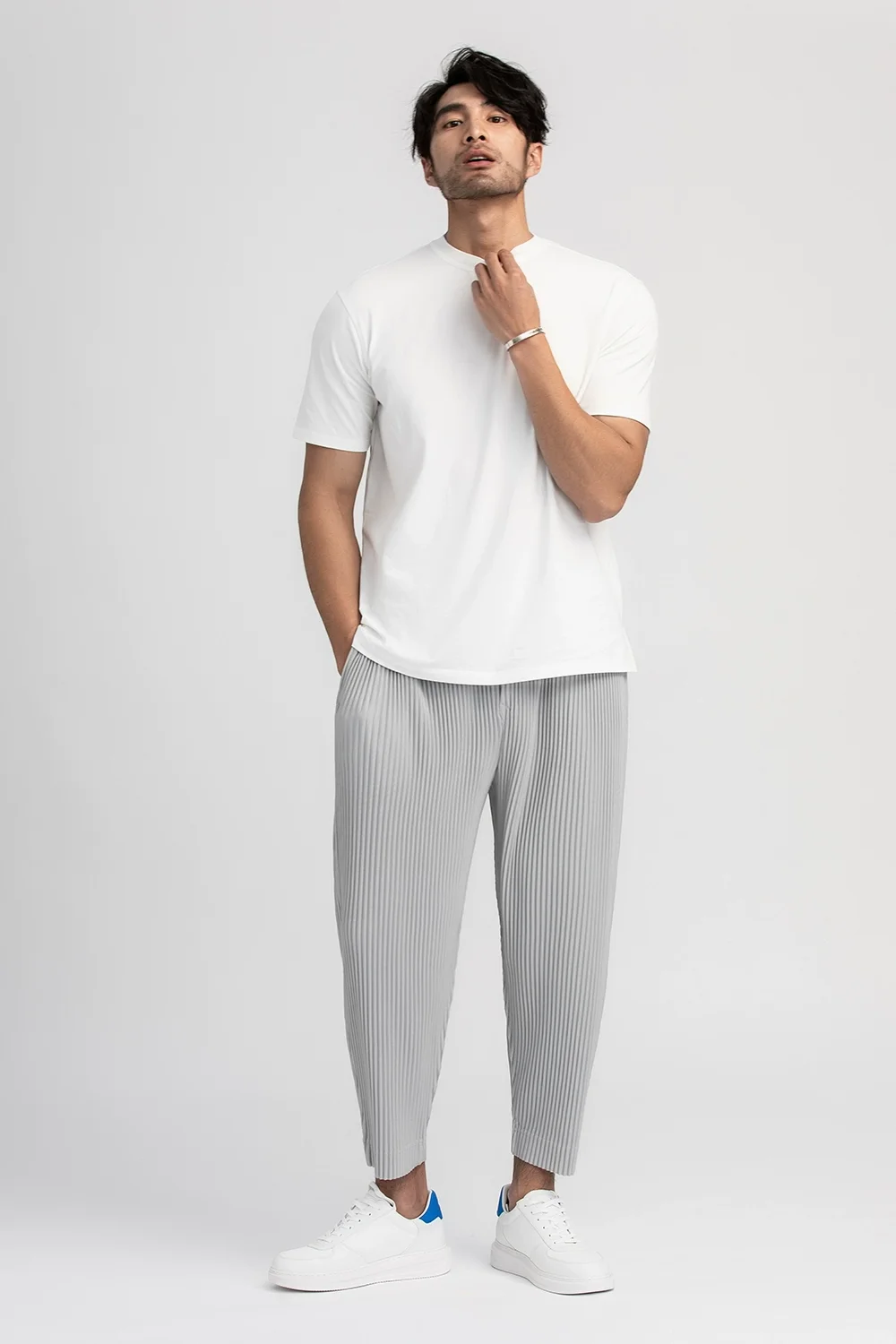 Miyake Plissee Hosen Solide Konische Hosen Bleistift Hosen Vier-saison Casual Böden Japanischen Streetwear Miyake Männer – Detail 5