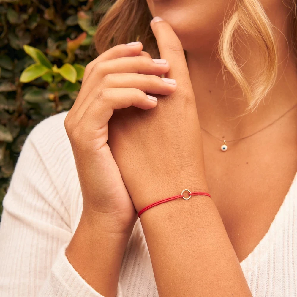 Handmade Red String Bracelet for Men Women Unisex Round Wish Bracelet Amulet for Kabbalah Protection Lucky Charm Couple Jewelry