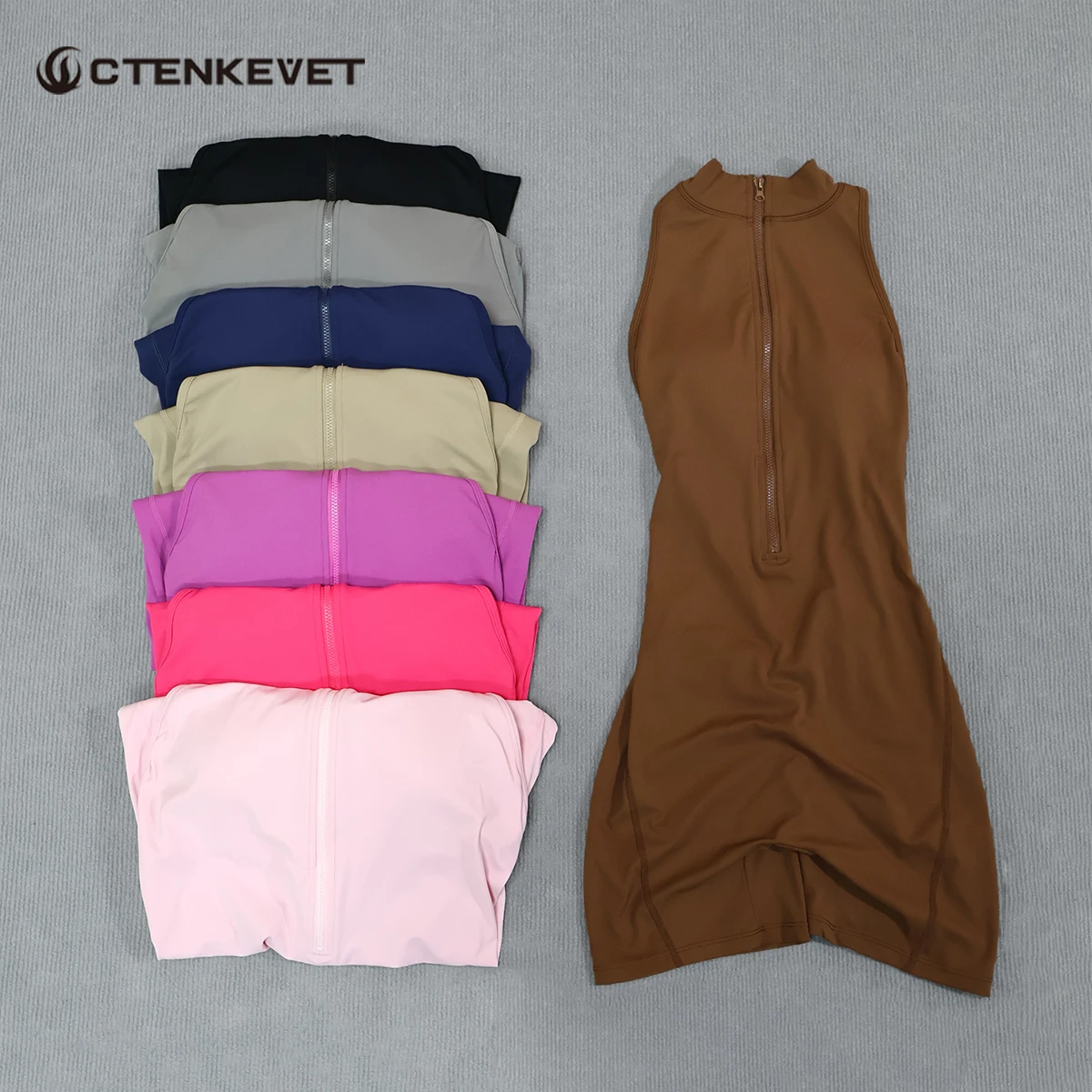 

Спортивный комбинезон Ctenkevet для женщин: цельный костюм для йоги с V-образным вырезом на спине, для тренировок на открытом воздухе, с открытой спиной и молниями, спортивная одежда