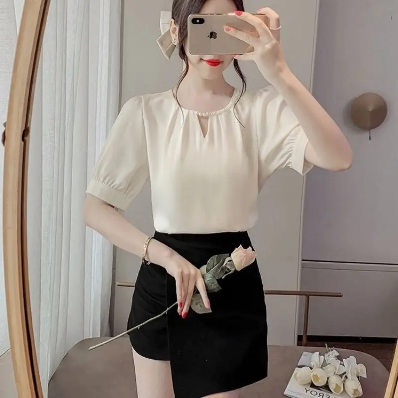 Women Summer French Fashion Diamonds Solid Color Satin V-neck Short Sleeve Shirts Women Clothes Office Lady All-match Trend Tops