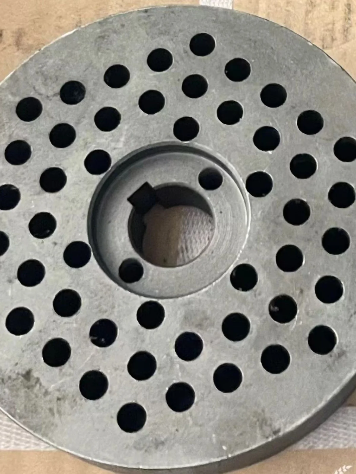 Pellet machine Feed machine accessories Press wheel shaft Grinding disc Pelletizer template Pelletizing roller equipment