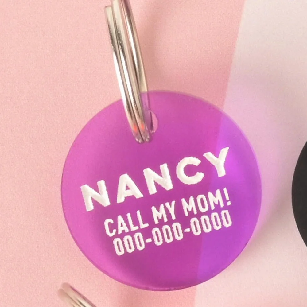 Customized smallest circular personalized pet tags, with bright colors and light weight, used for identifying cats and dogs, ava